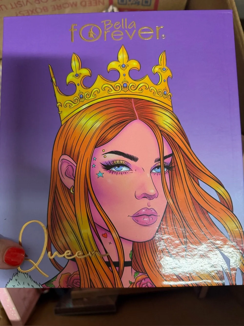 BELLA FOREVER QUEEN EYESHADOW PALETTE